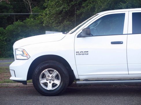 Used 2017 RAM 1500 Express AWD/4WD image 27