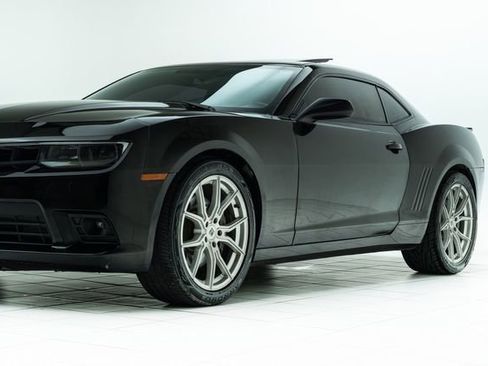 Used 2015 Chevrolet Camaro SS w/ RS Package image 9