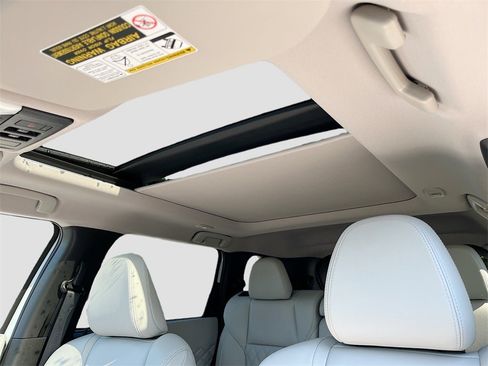 New 2025 Mitsubishi Outlander SEL image 26