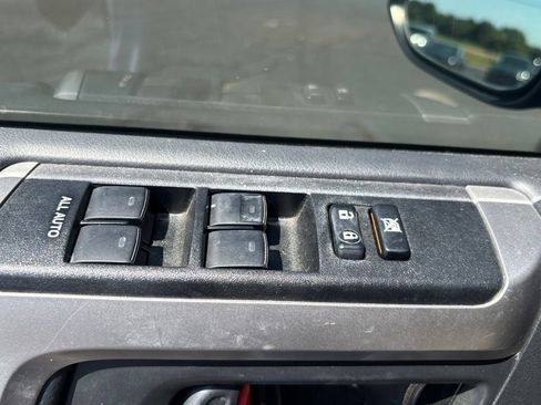 Used 2023 Toyota 4Runner SR5 Premium w/ Moonroof Package RWD image 8