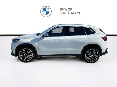 Certified 2024 BMW X1 xDrive28i w/ Convenience Package AWD/4WD image 4