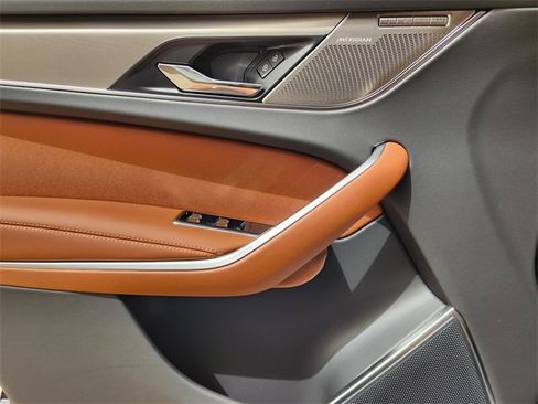 Used 2026 Jaguar F-PACE R-Dynamic S image 22