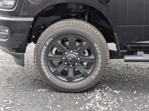 New 2026 RAM 2500 Tradesman AWD/4WD image 9