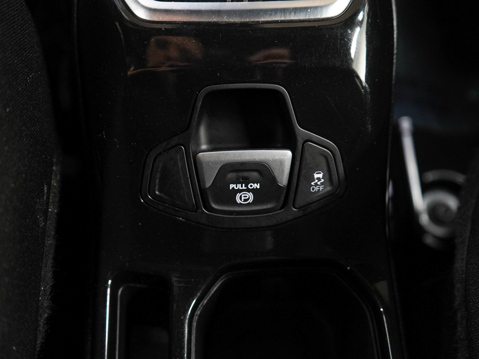 Used 2021 Jeep Renegade Latitude AWD/4WD image 24