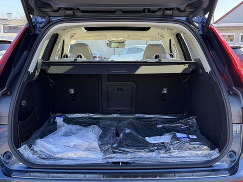 New 2026 Volvo XC60 B5 Ultra w/ Protection Package Premier image 13