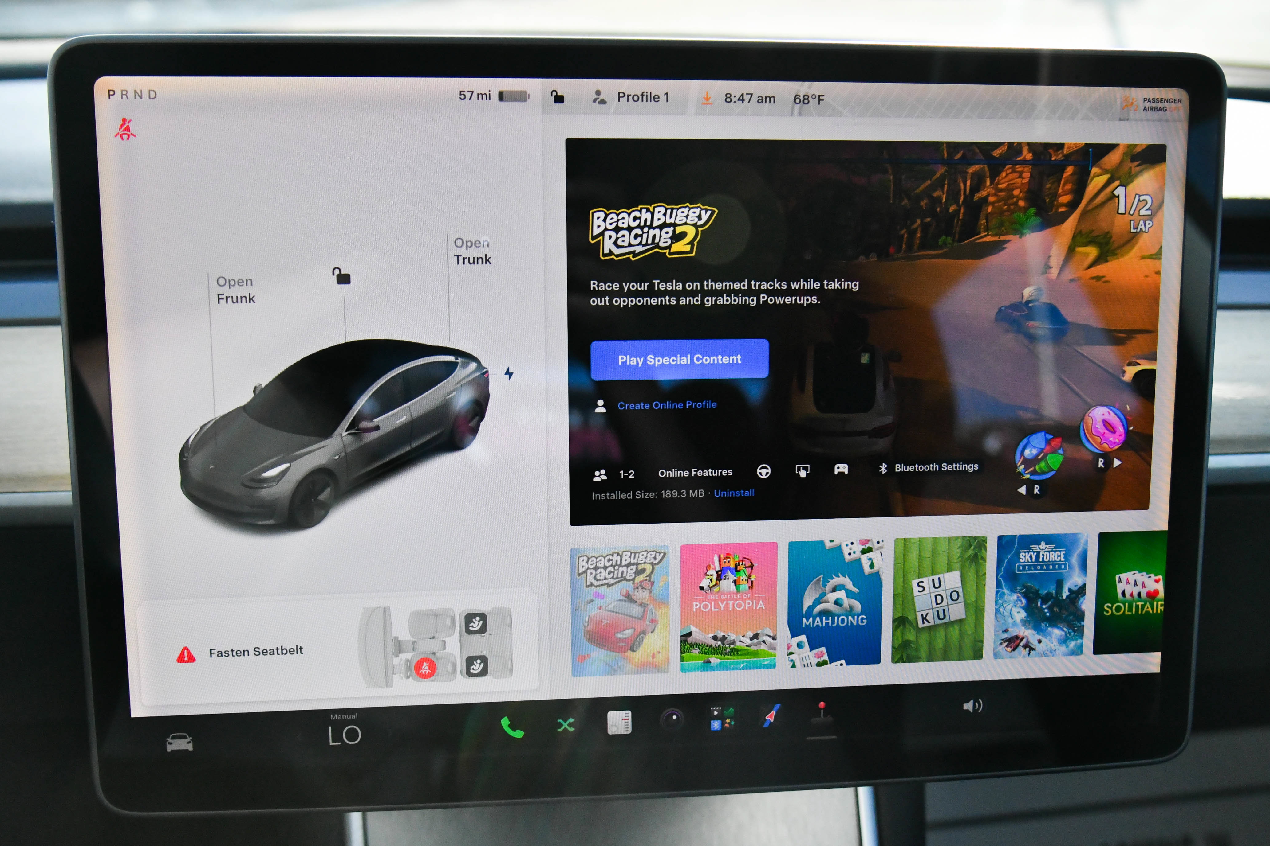 Used 2018 Tesla Model 3 Long Range RWD image 19