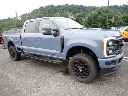 Used 2023 Ford F250 Lariat w/ Lariat Ultimate Package AWD/4WD image 8