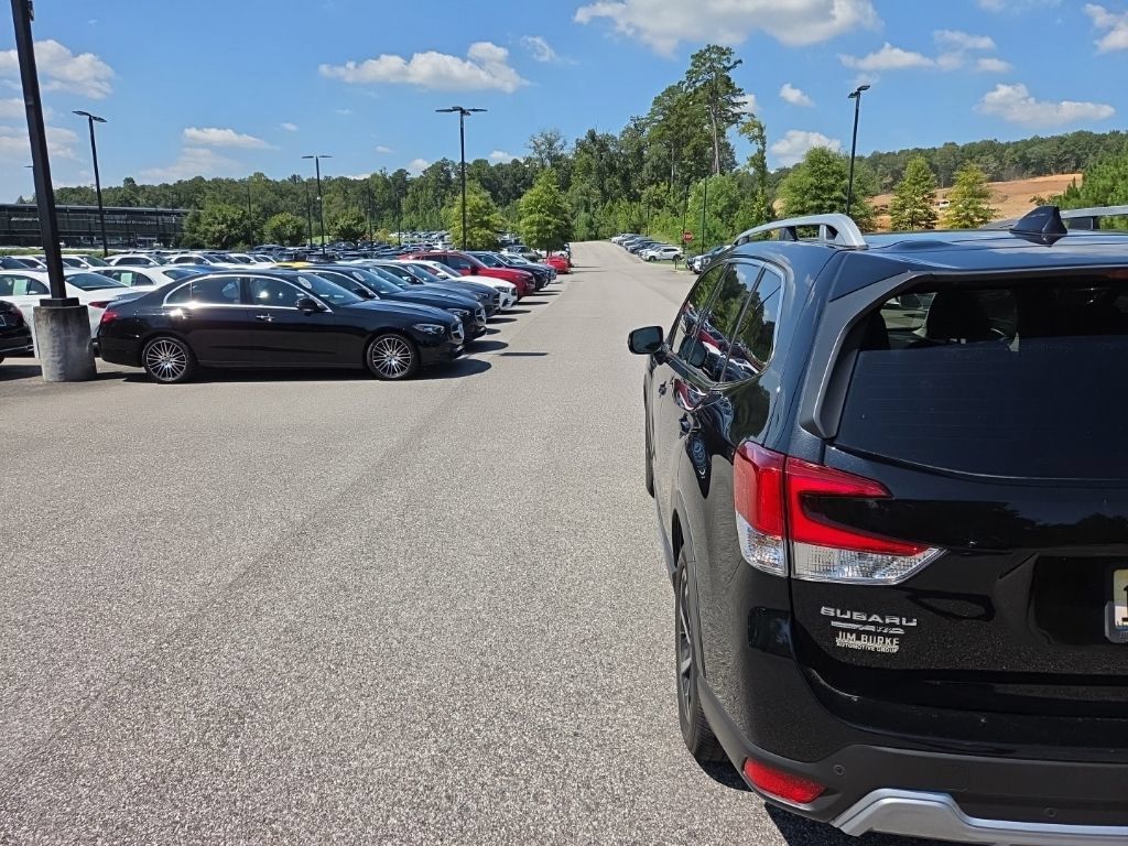 Used 2024 Subaru Forester Touring AWD/4WD image 7