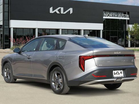 Certified 2025 Kia K4 FWD image 4
