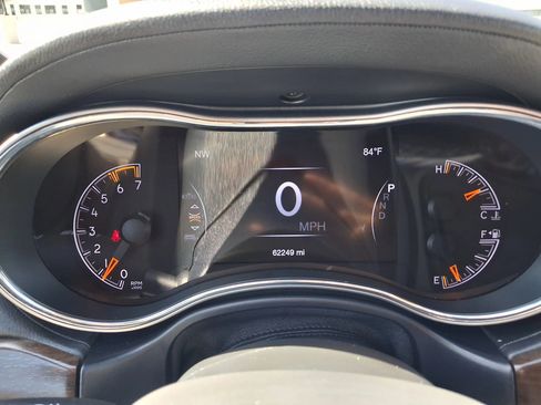 Used 2018 Jeep Grand Cherokee Limited AWD/4WD image 22