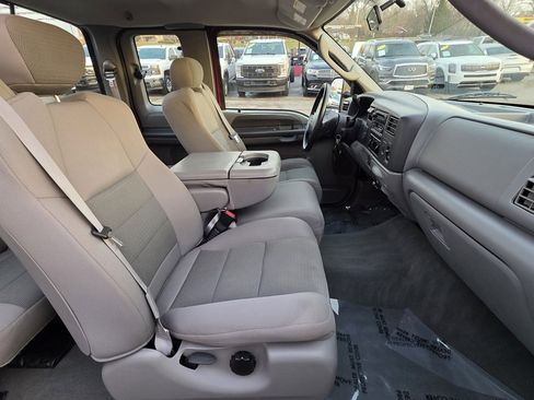 Used 2004 Ford F250 Lariat image 12