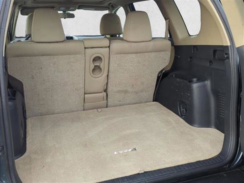 Used 2012 Toyota RAV4 FWD w/ Upgrade Value Pkg image 17