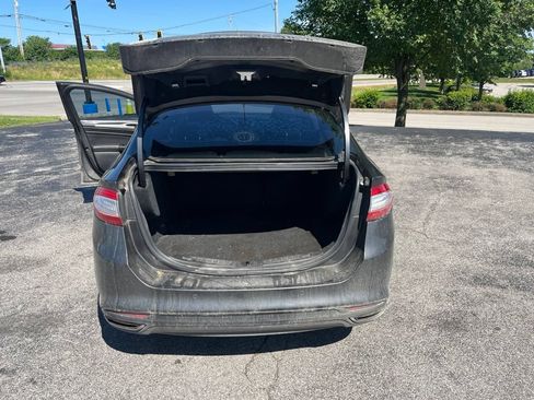 Used 2015 Ford Fusion Titanium FWD image 11