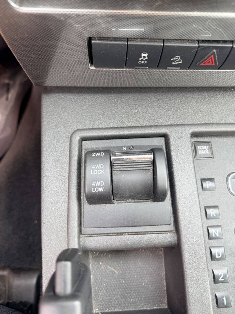 Used 2010 Jeep Liberty Sport w/ Popular Equipment Group AWD/4WD image 18