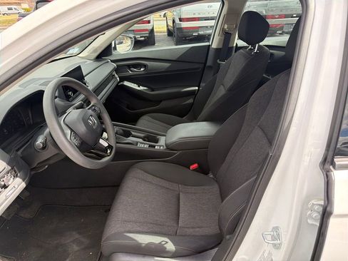 Used 2024 Honda Accord EX image 13