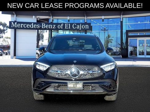 Certified 2026 Mercedes-Benz GLC 300 image 2