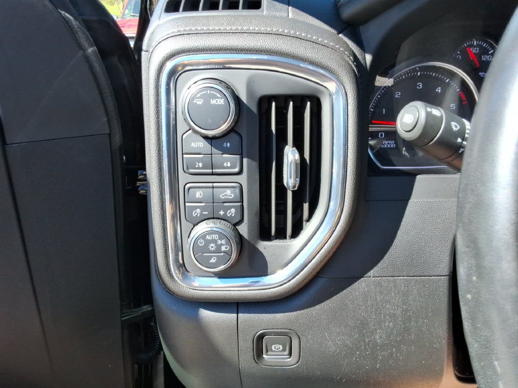 Used 2023 Chevrolet Silverado 2500 LTZ w/ LTZ Plus Package AWD/4WD image 35