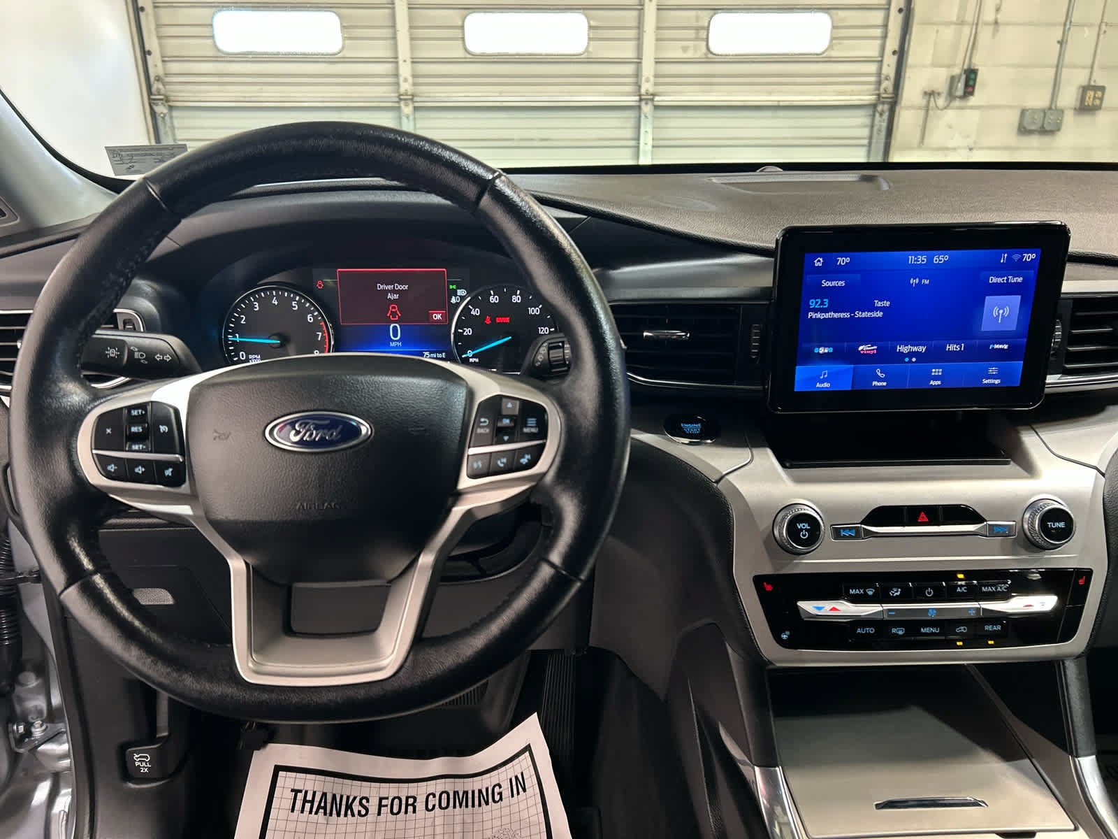 Used 2022 Ford Explorer XLT w/ Equipment Group 202A AWD/4WD image 24