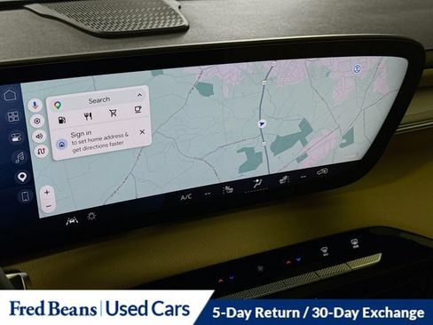 Used 2026 Buick Enclave Preferred AWD/4WD image 19