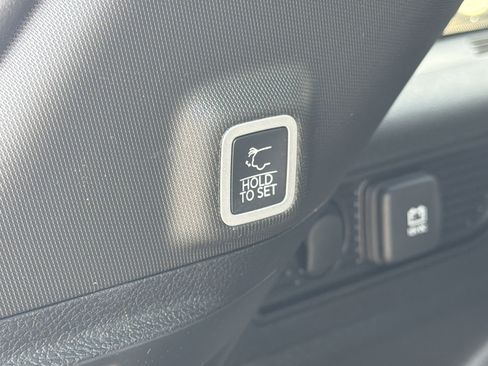 New 2026 Jeep Grand Cherokee Altitude AWD/4WD image 23