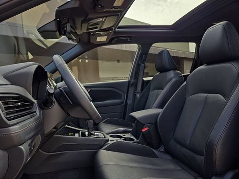Certified 2025 Subaru Forester Touring AWD/4WD image 14