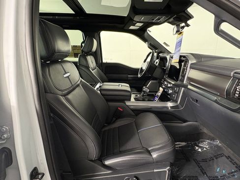 Certified 2025 Ford F150 Platinum w/ Equipment Group 702A High AWD/4WD image 38