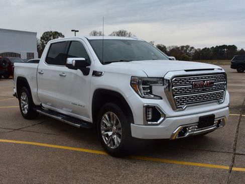 Used 2019 GMC Sierra 1500 Denali w/ Technology Package image 3