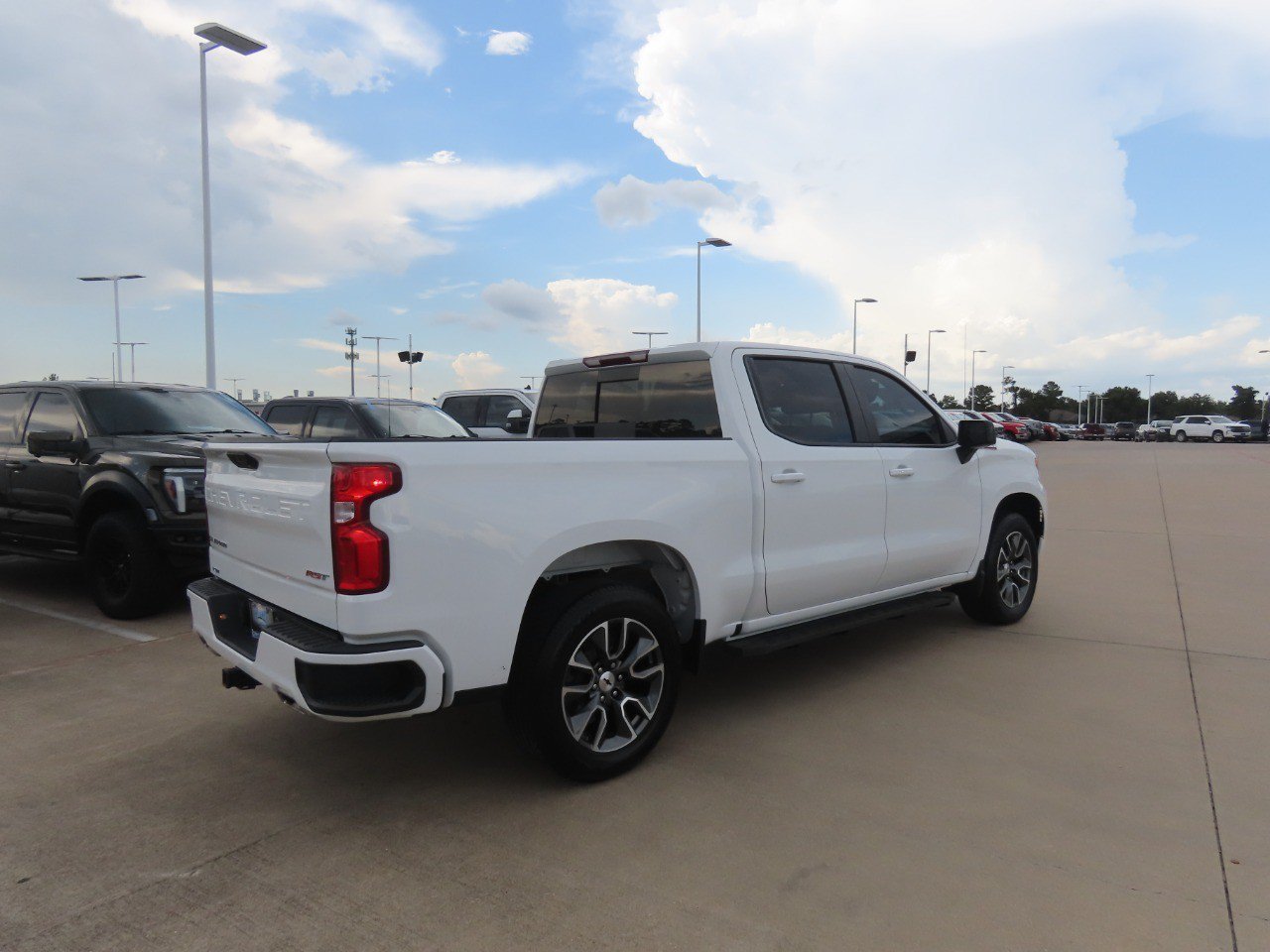 Used 2024 Chevrolet Silverado 1500 RST w/ Convenience Package II AWD/4WD image 11