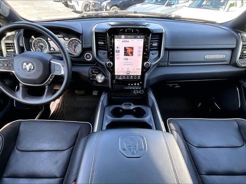 Used 2024 RAM 1500 Laramie image 15
