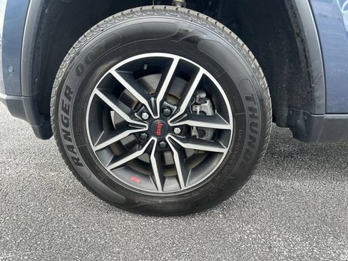 Used 2019 Jeep Grand Cherokee Trailhawk w/ Trailhawk Luxury Group AWD/4WD image 5