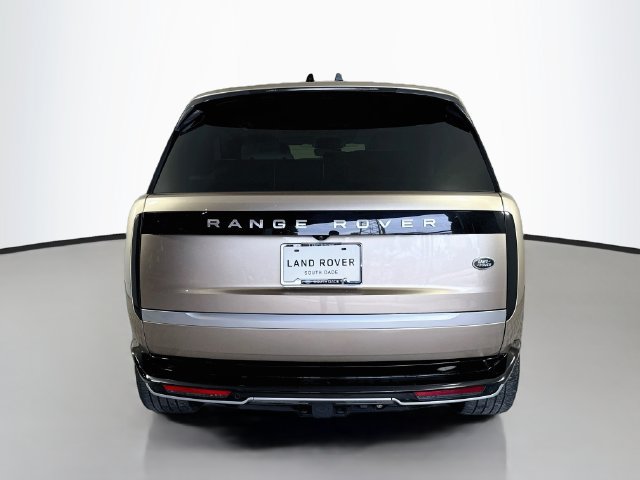 Used 2023 Land Rover Range Rover Long Wheelbase Autobiography AWD/4WD image 6