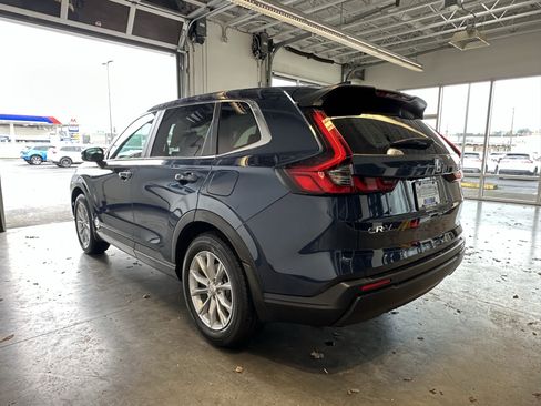 Used 2024 Honda CR-V EX image 5