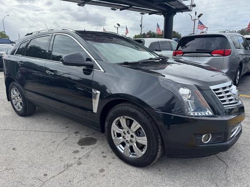 Used 2014 Cadillac SRX Luxury w/ Driver Awareness Package image 4