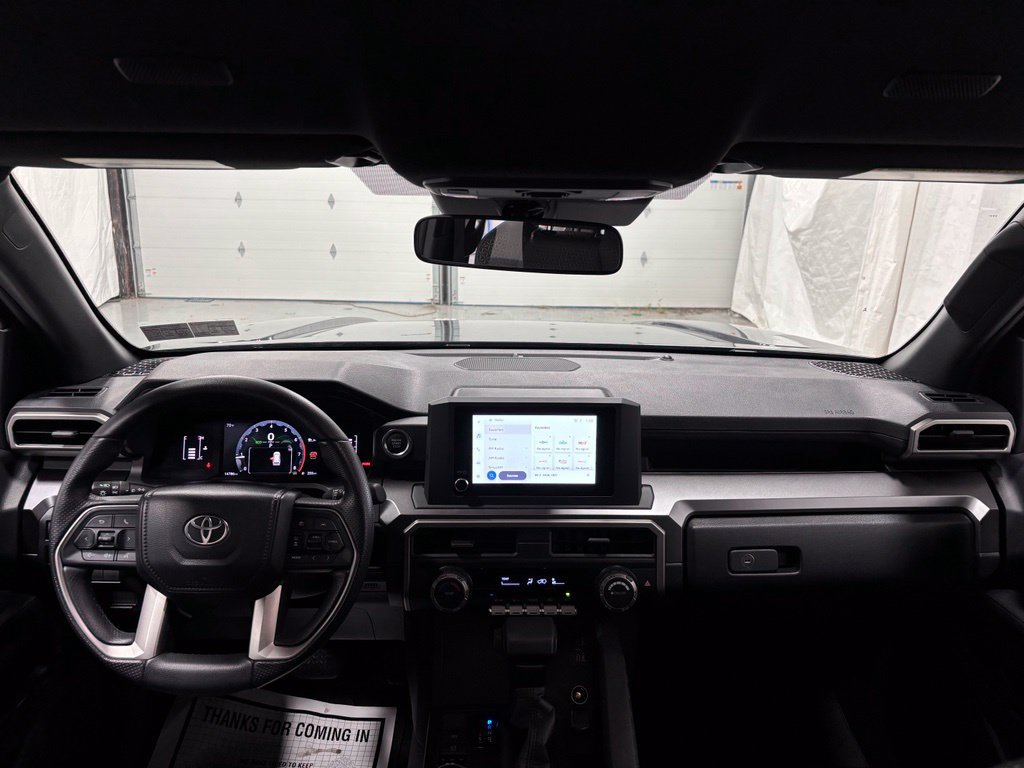 Used 2026 Toyota 4Runner SR5 AWD/4WD image 40