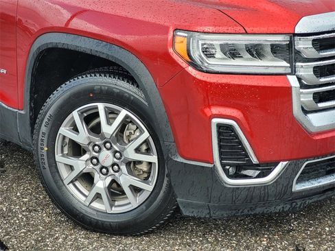 Used 2021 GMC Acadia SLT w/ Preferred Package image 9