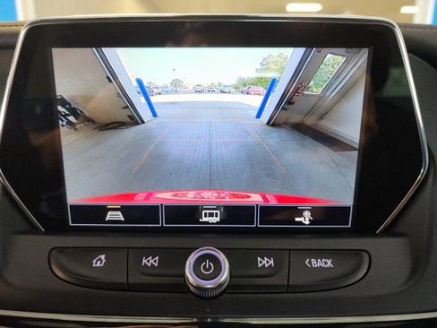 Used 2022 Chevrolet Blazer RS w/ Enhanced Convenience Package image 28