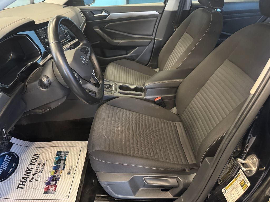 Used 2024 Volkswagen Jetta S FWD image 21