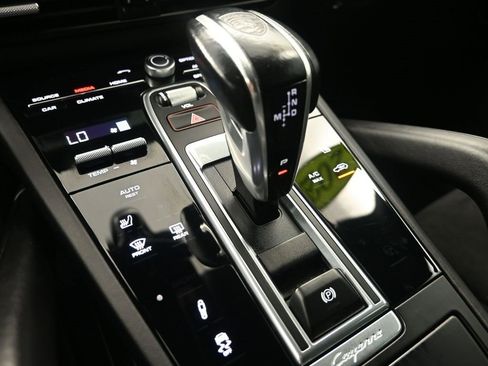 Used 2021 Porsche Cayenne GTS image 23