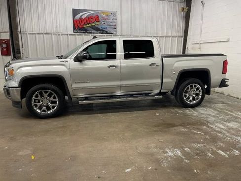 Used 2014 GMC Sierra 1500 SLT w/ SLT Crew Cab Value Package AWD/4WD image 5