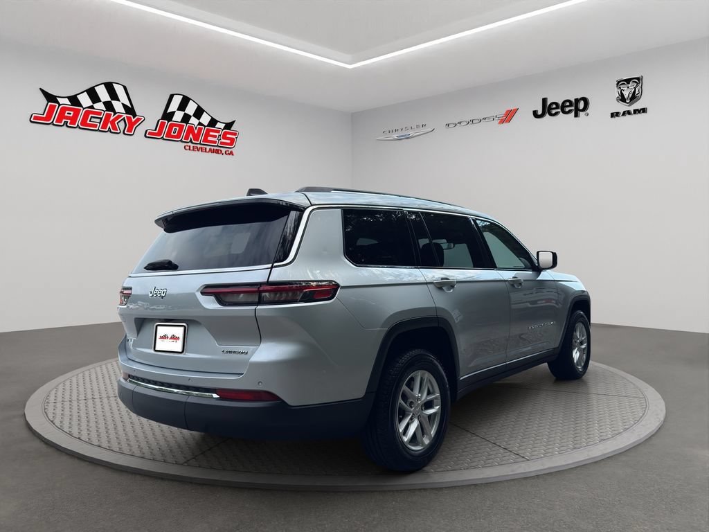 Used 2023 Jeep Grand Cherokee L Laredo w/ Luxury Tech Group I RWD image 9