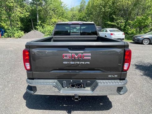 Used 2019 GMC Sierra 1500 SLE w/ SLE Value Package AWD/4WD image 6