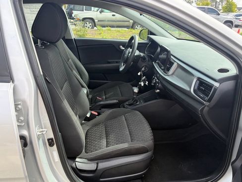Used 2023 Kia Rio LX FWD image 40