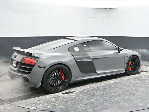 Used 2010 Audi R8 V10 image 10