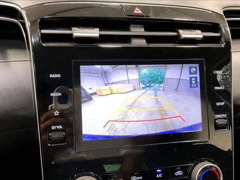Used 2024 Hyundai Tucson SE AWD/4WD image 14