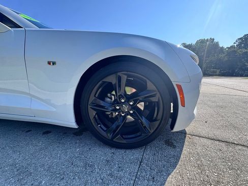 Used 2021 Chevrolet Camaro LT w/ RS Package RWD image 21