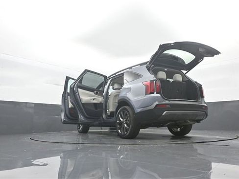 Used 2023 Kia Sorento X-Line EX image 39
