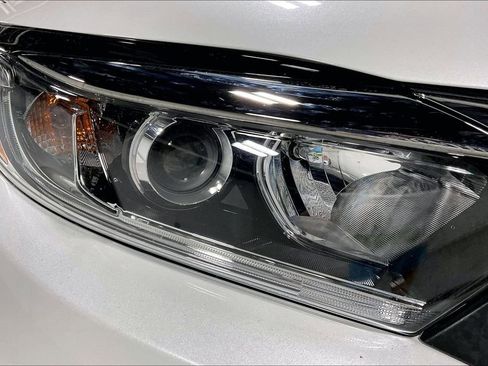 Used 2020 Honda HR-V LX image 35