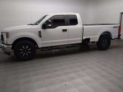 Used 2019 Ford F250 XL w/ XL Value Package RWD image 2