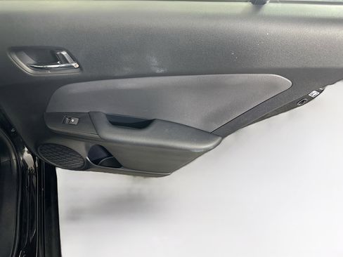 Used 2017 Toyota Prius Four image 28