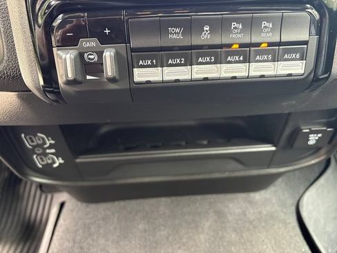 Used 2025 RAM 2500 Tradesman AWD/4WD image 29